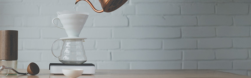 V60 en Kalita Wave pour-over koffiezetters