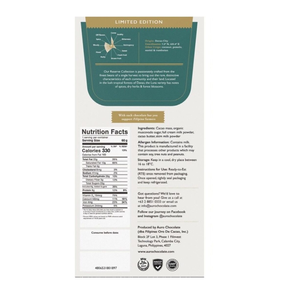 Una tableta de chocolate con leche oscuro con sabor Luna de la marca Auro